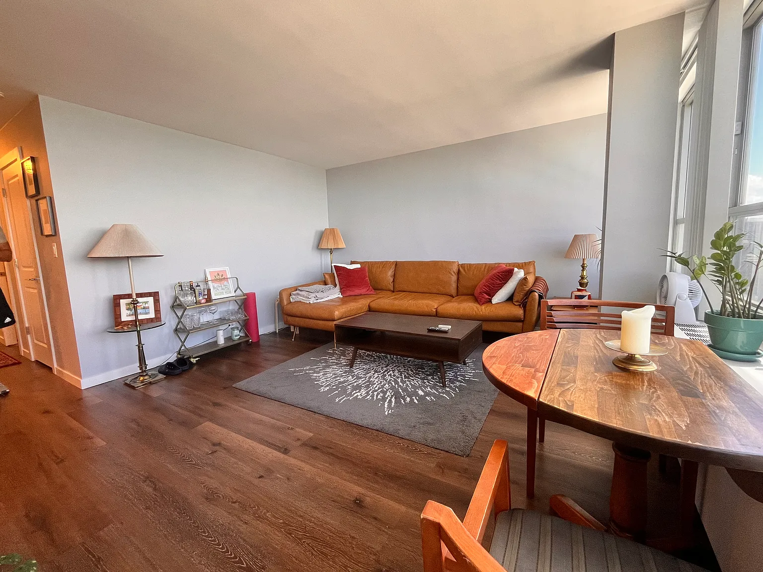 3550 N Lake Shore Dr — Photo 4