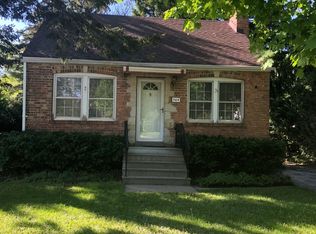 564 Columbia Ave, Des Plaines, IL