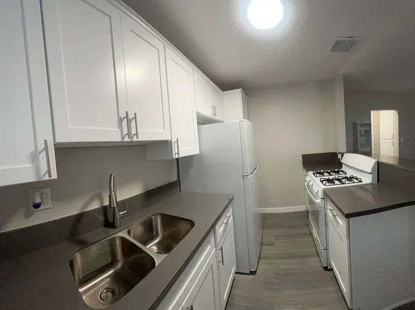 1604 N Henderson Ave #7, Long Beach, CA 90813