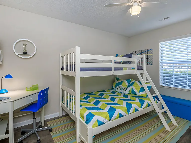 White Wood-Style Blinds - Bedroom - Gold Interior