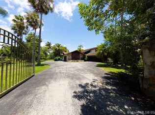 18955 SW 270th St, Homestead, FL 33031