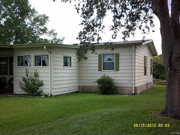 3rd image of 643 N Edgewater Dr