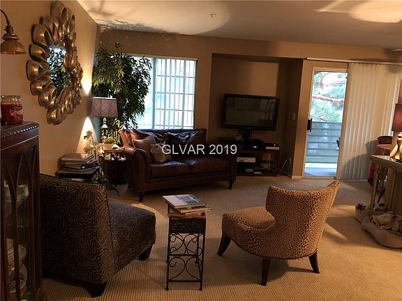 3rd image of 2130 Sealion Dr Unit 201