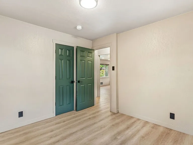 405 Wilhelmia Ave #A — Photo 10