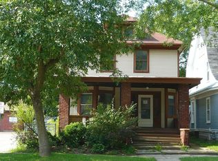 318 Napoleon St, Rockford, IL 61103