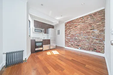 Rented by Living New York