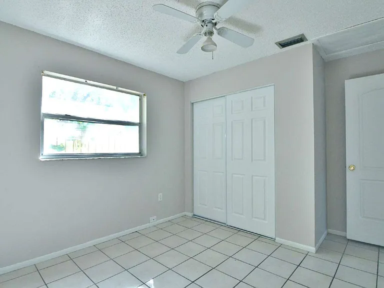 15648 Morgan St #B — Photo 10