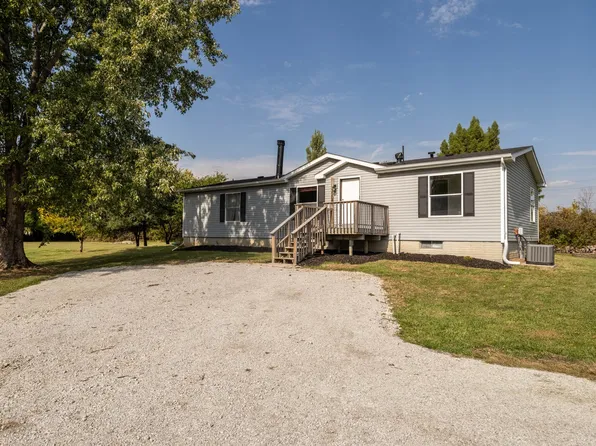 33047 Finestead Dr, Granger, IA 50109