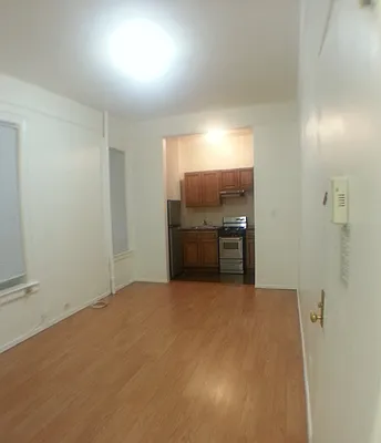 Rented by Riverside NYC Realty LLC | media 7