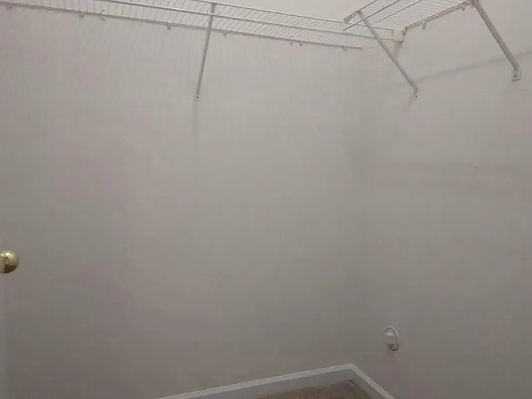 4058 Glenlea Commons Dr — Photo 16