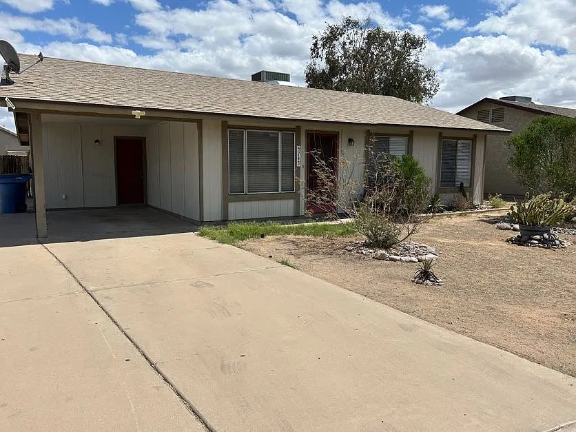 3 bed, 2.0 bath, 1238 sqft, $1,850 — Photo 2