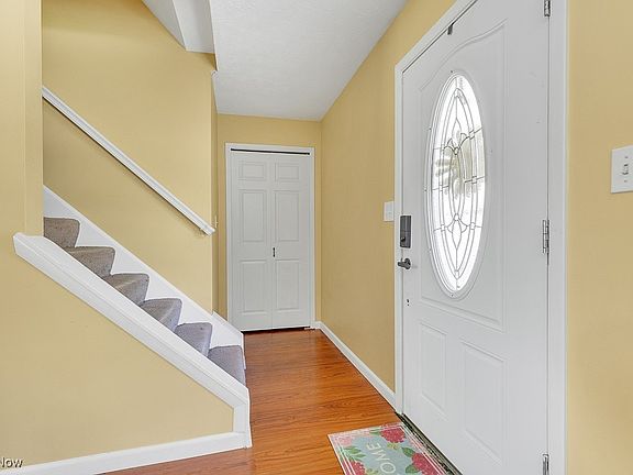 3rd image of 8319 Lorraine Dr