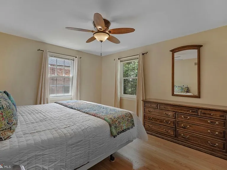 2622 N Lexington St — Photo 11