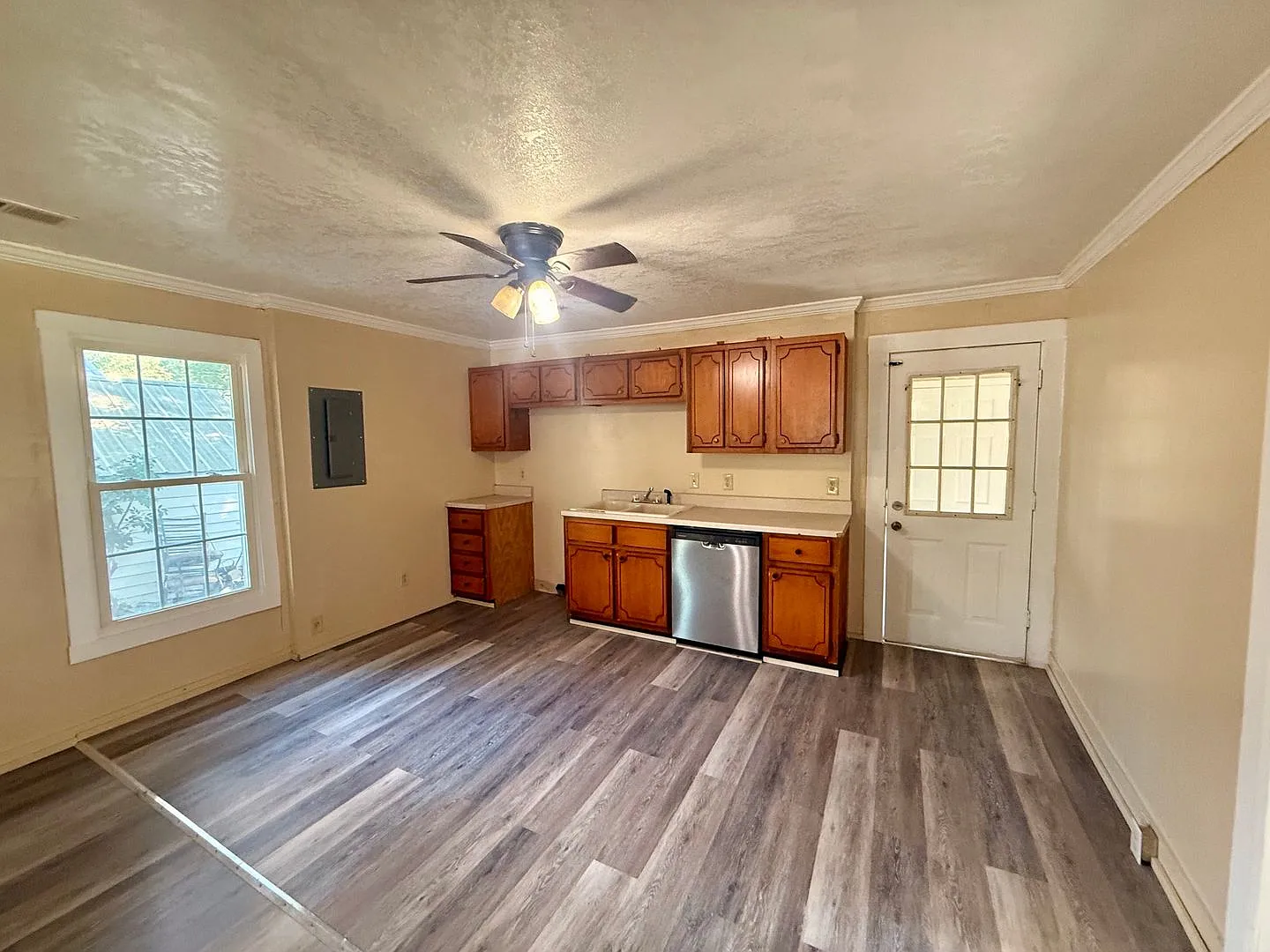 2 bed 1 bath home in Milan TN — Photo 3
