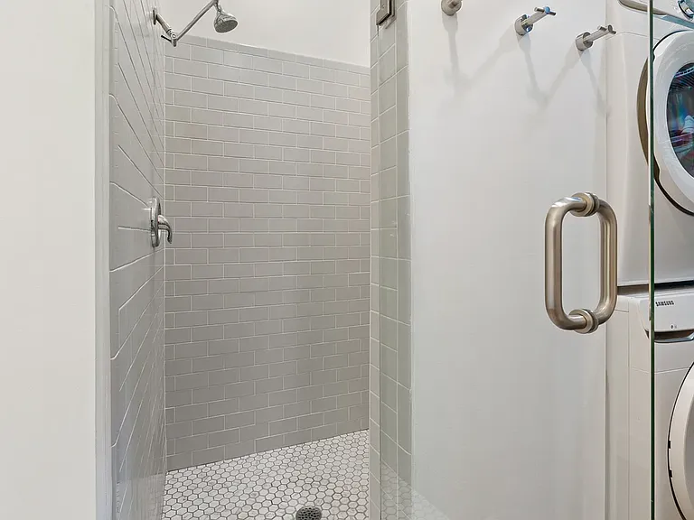 2201 5th Ave S #208 — Photo 15