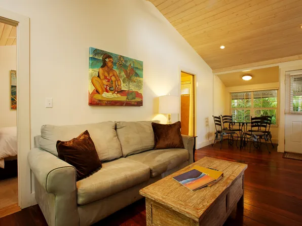 40 Ae Pl, Paia, HI 96779