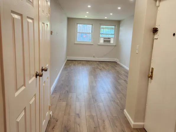 4800 Bedford Avenue image 7 of 12