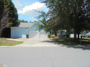 216 Wimbleton Cir, Warner Robins, GA 31093