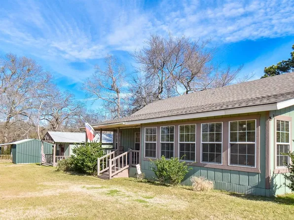 20880 County Road 3105 Rd, Chandler, TX 75758