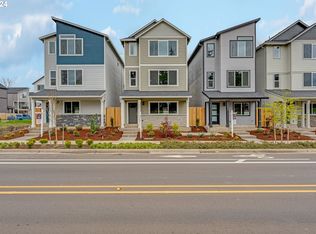 1421 N Chehalis Ln, Newberg, OR 97132