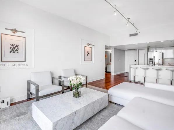 3000 Coral Way APT 1610, Miami, FL 33145