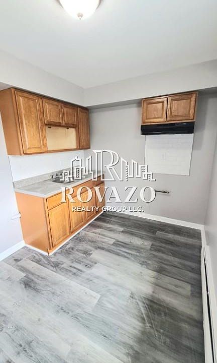 1st image of 479 Roseville Ave APT 34