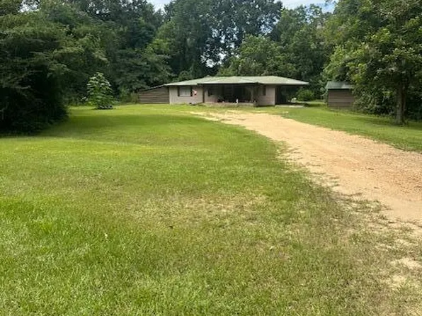 279 Saulters Rd, Prentiss, MS 39474
