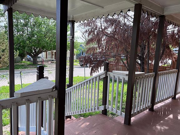 3rd image of 2821 NW 28th St