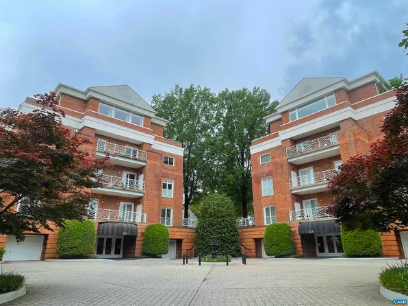 635 Worthington Dr, Charlottesville, VA 22903