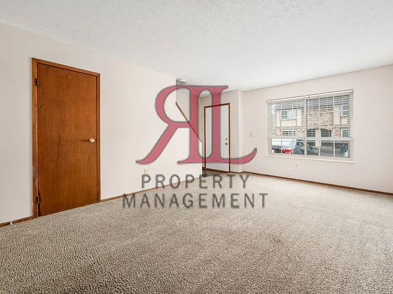5524 Kenneylane Blvd — Photo 8