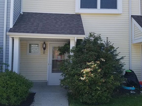 2nd image of 3 Cedar Xing