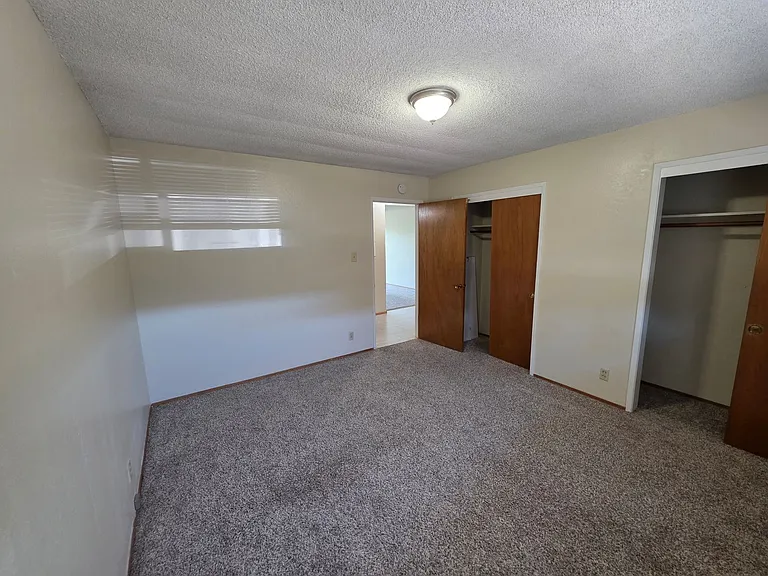 2201-2221 Princeton Dr — Photo 24