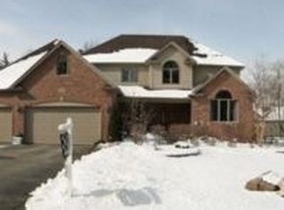 5704 Katrine Ave, Downers Grove, IL 60516