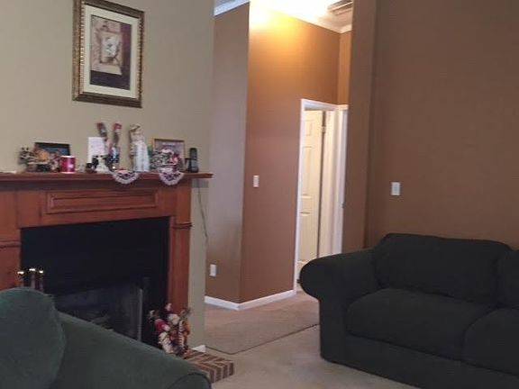 3rd image of 452 Ross Acres Road 1