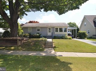 106 Center Ln, Reading, PA 19606