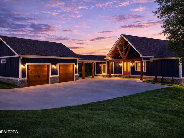 127 Waterfront Knl, Sharps Chapel, TN 37866