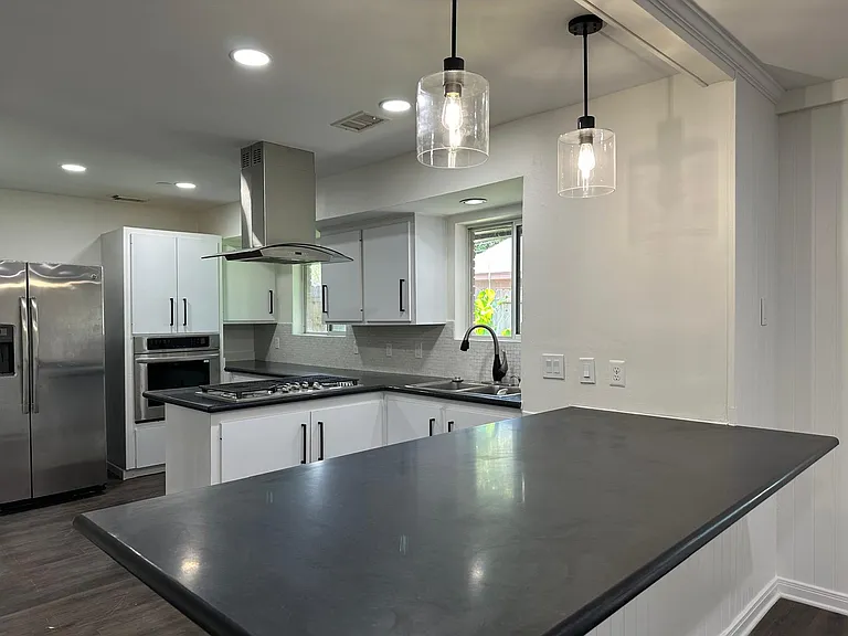Another view of the kitchen.