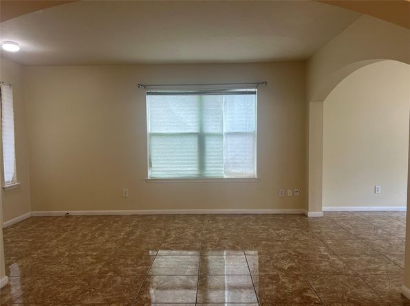 5431 Tiger Lilly Way