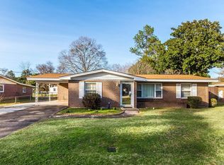 209 W Charles Ave, Wetumpka, AL 36092