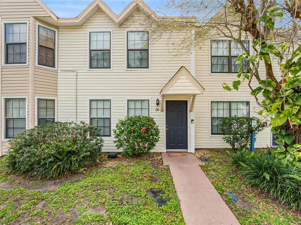 2302 Maki Rd APT 30, Plant City, FL 33563