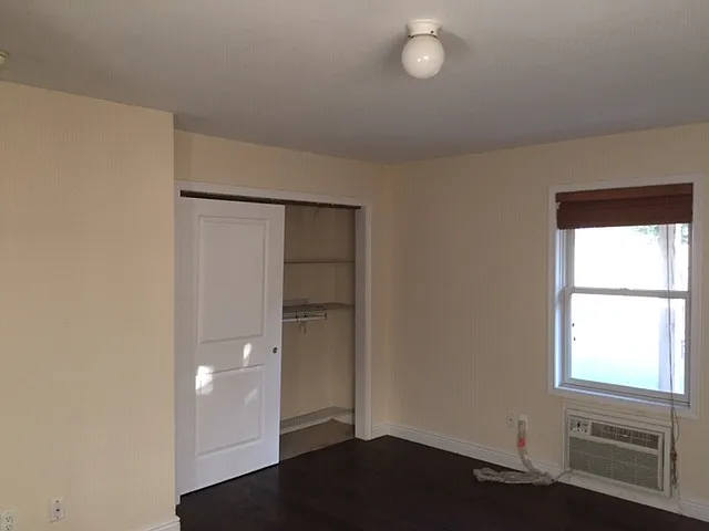 646 E Beech St #1 — Photo 9