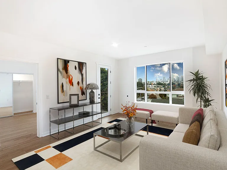 321 S Fickett St — Photo 10