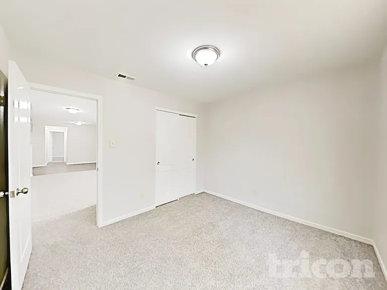 2336 Blackthorn Dr — Photo 11