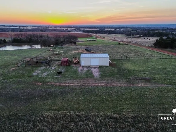 9000 W Camp Dr, Guthrie, OK 73044