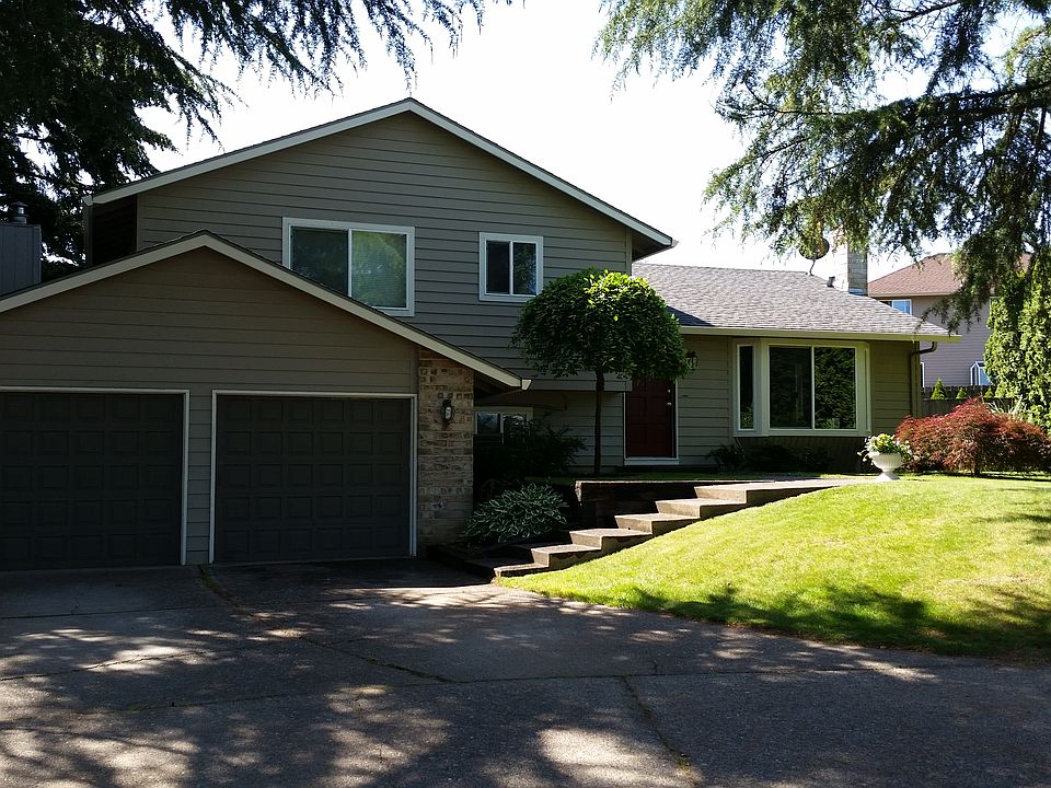 1st image of 2553 SE La Mesa Pl
