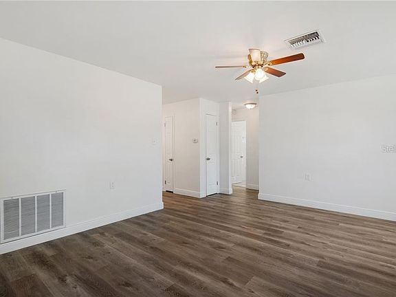 4th image of 735 90th Ave N