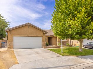 1822 Windermere Dr, Lancaster, CA 93534