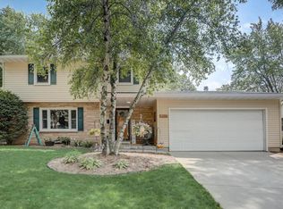 5205 Knightsbridge Rd, Madison, WI 53714