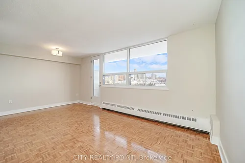 1500 Bathurst St Photo 1