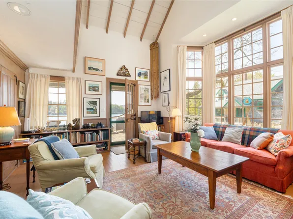 87 Peabody Drive (Northeast Hrbr), Mount Desert, ME 04662